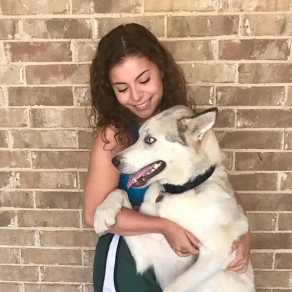 Meet your Posher, Mila